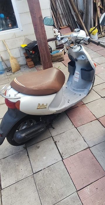 Скутер Suzuki pallet lets4
