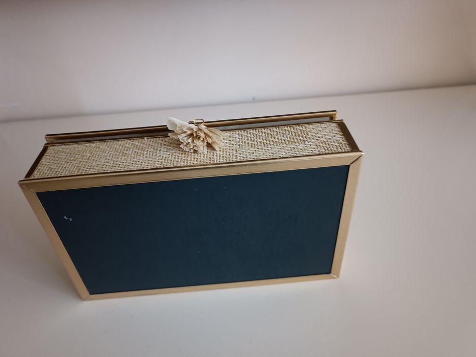 Szkatułka z lustrem