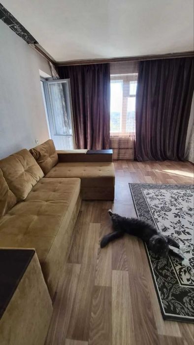 Продам ПРИЛИЧНУЮ 2-ком. на Тополе.