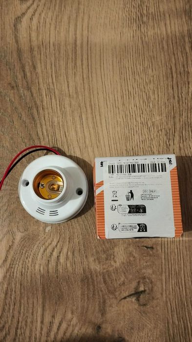 Oprawa lampa śruba PC Sounnd Vontrol E27