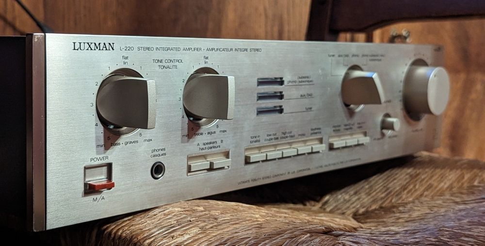 Wzmacniacz audio Luxman l220