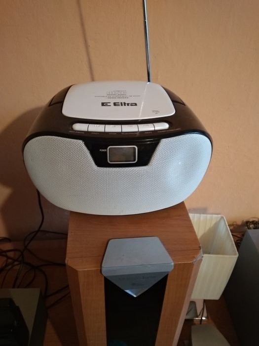 wieża ,radio, kolumny,czytaj opis