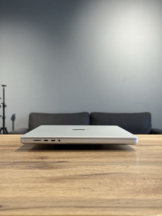 MacBook Pro 16 2023 M3 Pro 12/18gpu 36/512gb !! Гарантія від магазину !!