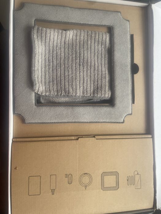 Bezprzewodowy robot do mycia szyb, okien ECOVACS Winbot X