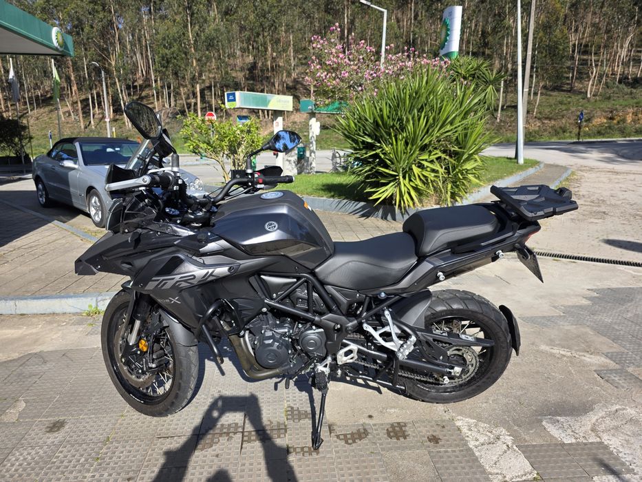 Benelli TRK 502X