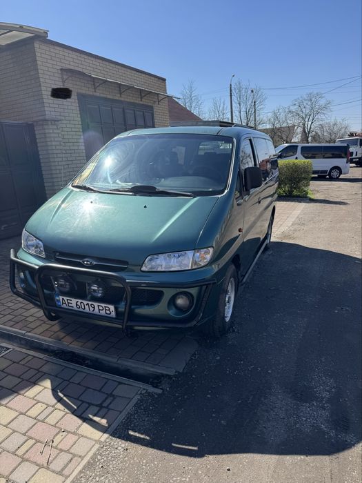 Продам hyundai h1 h 200