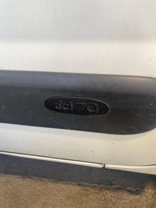 Carrinha Nissan Kubistar com insp