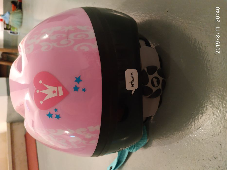 Capacete menina marca oxilane tamanho 52-56. Como novo