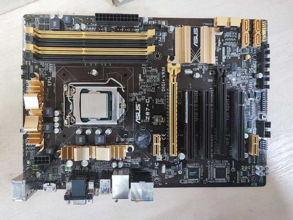 Asus Z87-С (s1150) + 16GB DDR3 + Intel core i7 4770