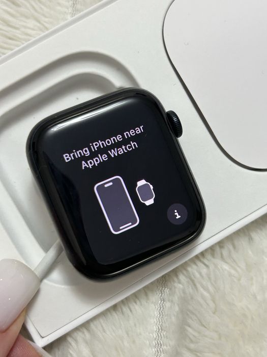 Apple Watch SE 2 2024 44mm Midnight