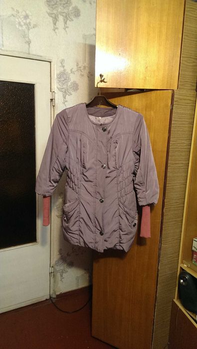 Куртка - Пальто на девочку в новом состоянии без повреждений