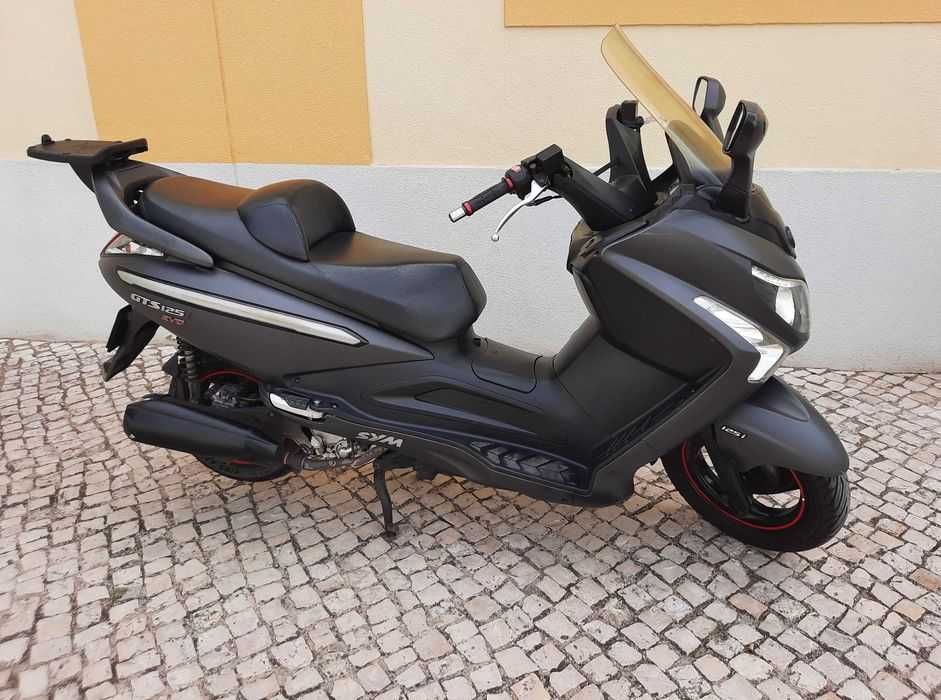 Acelera 125 em bom estado