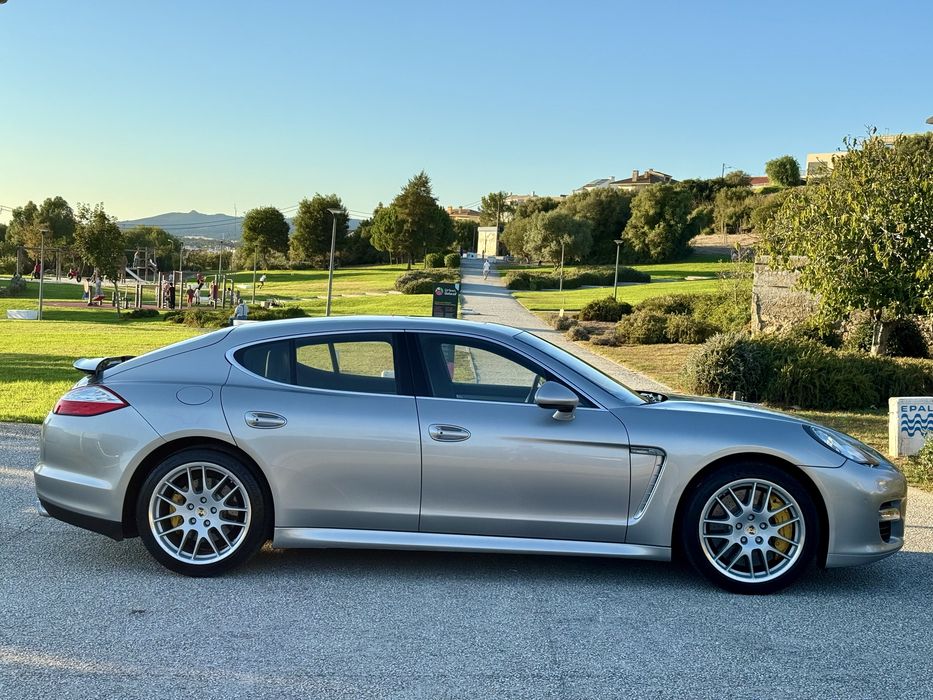 Porsche Panamera Turbo