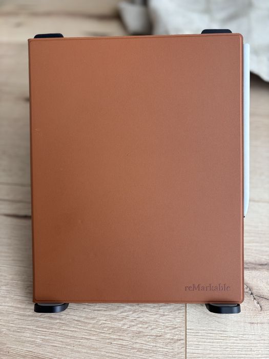 Remarkable 2 Type Folio Rysik + 8 koncowek Skoki • OLX.pl