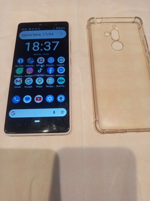 Telemóvel Nokia 7plus