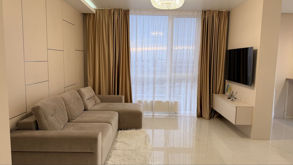 Найкраща ціна в ЖК Файна Таун! Видова 3к 99м2 Салютна 2к1