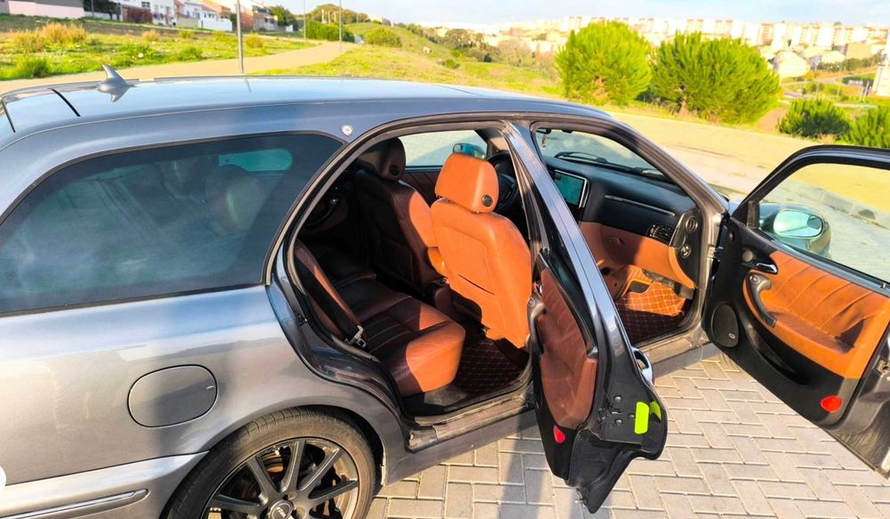 Lancia Lybra 2.4 JTD