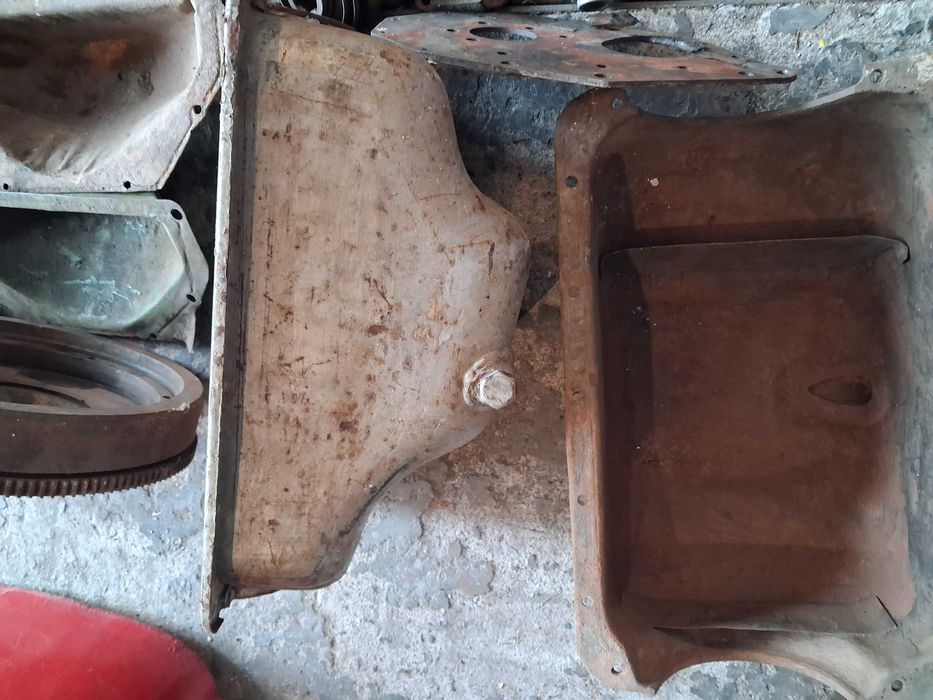 Продам поддон двигателя Москвич 401