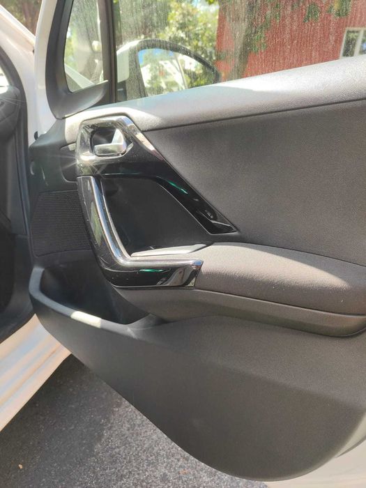 Peugeot 208 vti Active