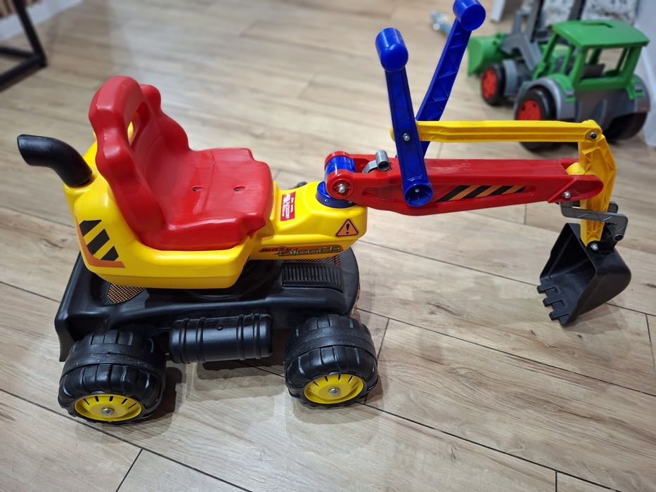 Zabawka jeździk kopara obrotowa dla dziecka  autko  elektryczne