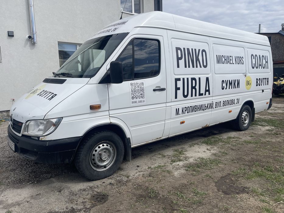 Mercedes Sprinter довга база 4.2м
