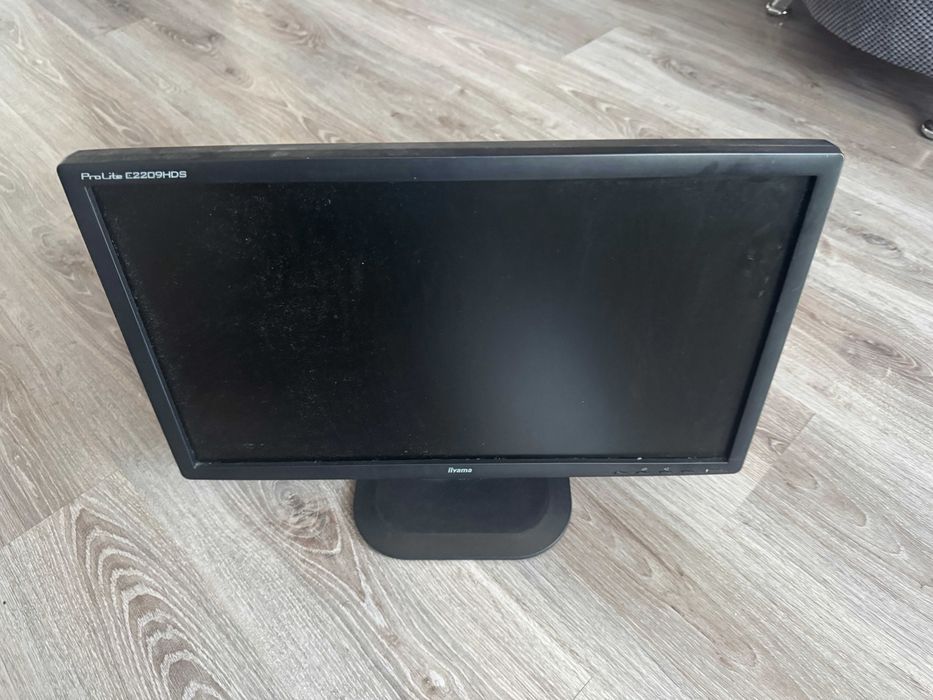 monitor IIyama  22 cale