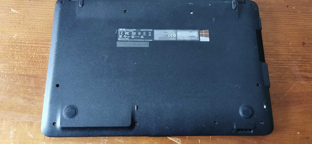 portátil Asus A540SA