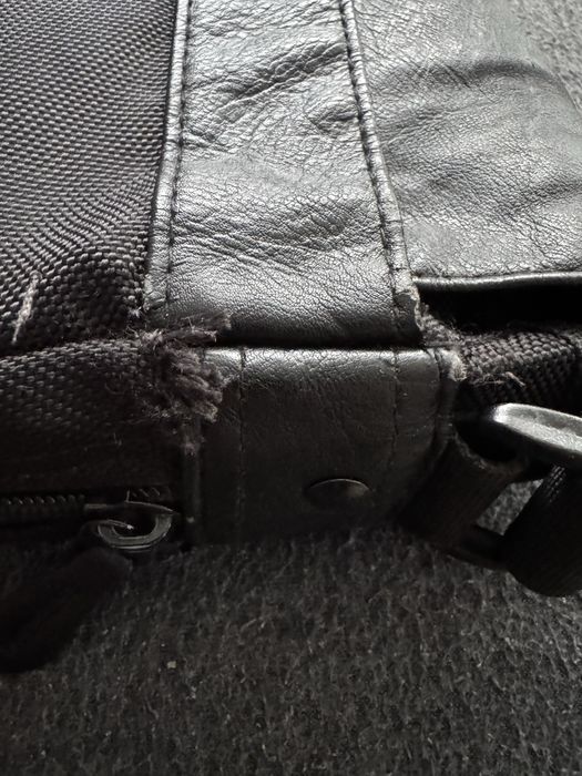 Torba na ramie Reserved na laptopa