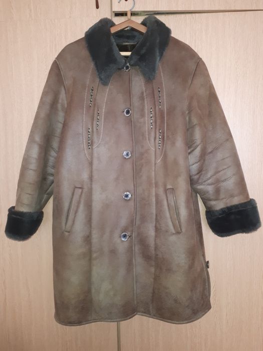 Продам дублянку жіночу