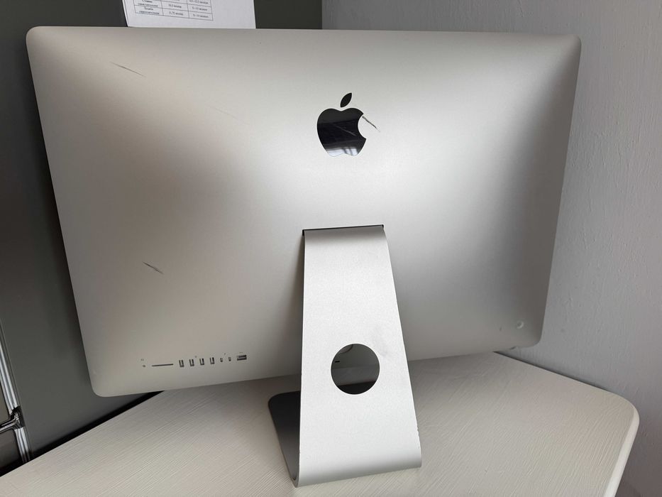 Apple iMac 27" Retina 5K i5 RAM 24Gb SSD 1Tb Radeon Pro 570