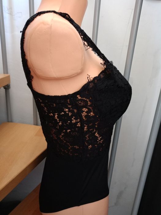 Body na ramiączkach czarne koronka suwak zatrzaski seksi Primark 38/M