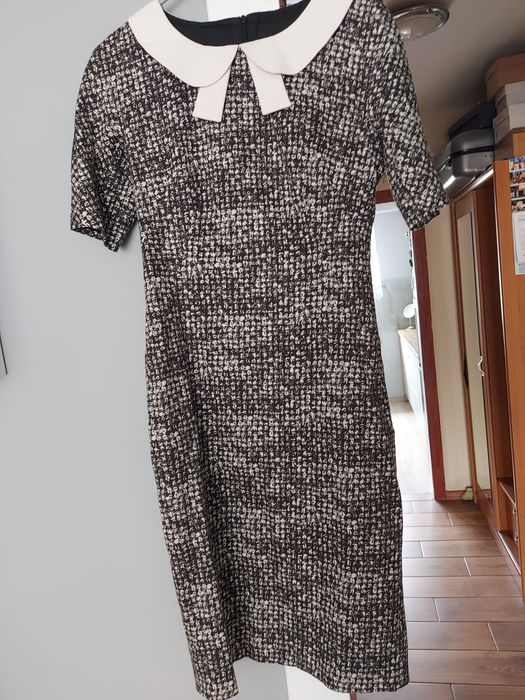 Sukienka Simple 34 elegancka klasyk