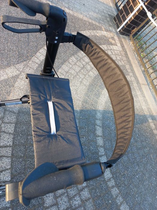 lekki chodzik balkonik rollator  Quava Vermeiren terenowy