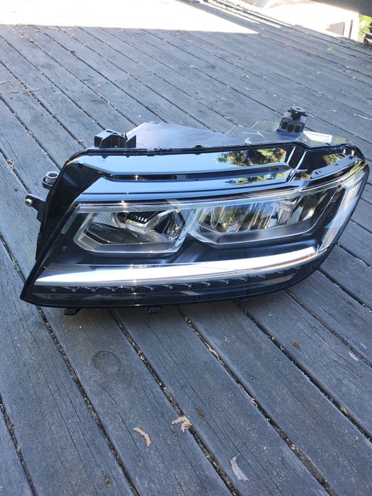Lampa Lewa VW Tiguan 2 Ful Led idealna orginal