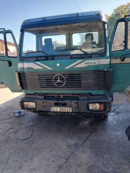 Mercedes-Benz