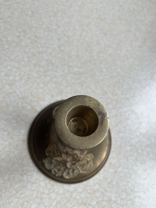 Mosiężny świecznik malowany ręcznie