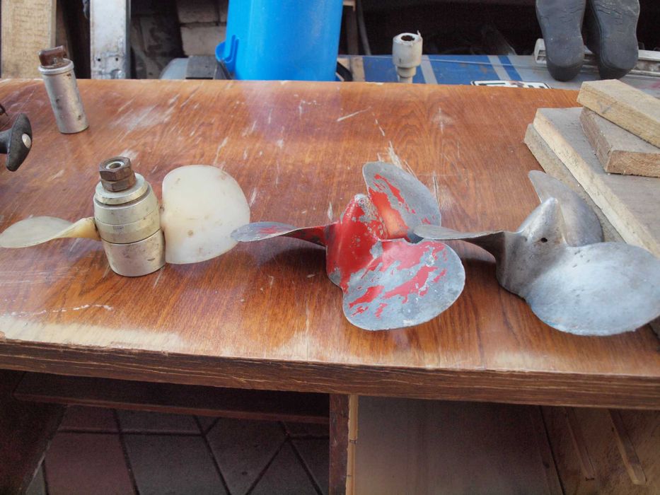 Запчасти к лодочному мотору ВИХРЬ