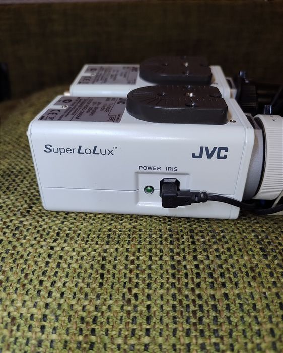 Камеры виденаблюдения JVC TK-C 9300E"день/ночь" с обʼективом (5-50mm)