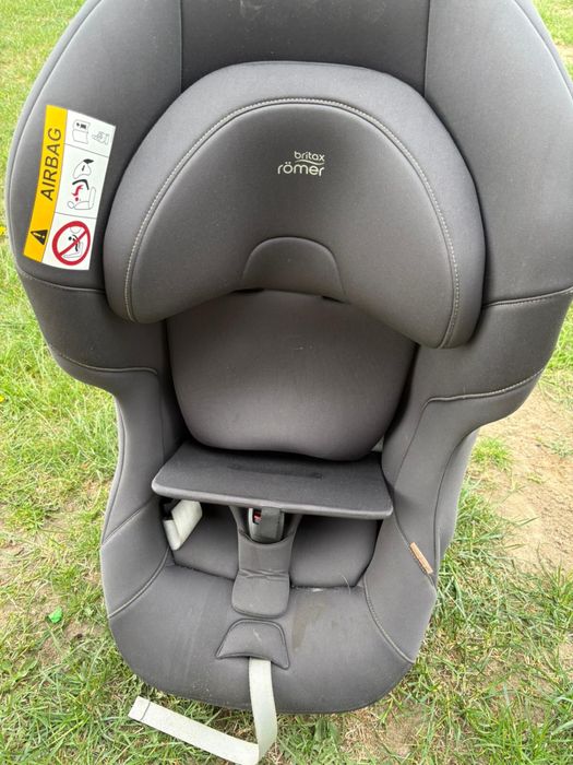 Britax romer max way fotelik mocowanie pasy