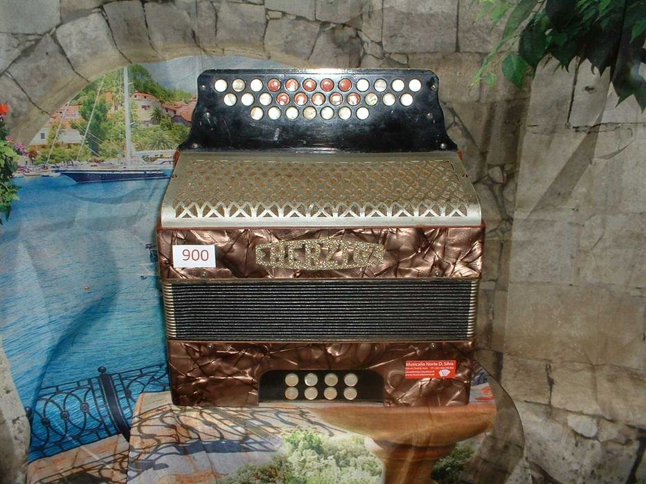 Concertina Avenda N .900