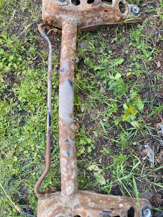 Задняя балка задний подрамник Мерседес А класс w168