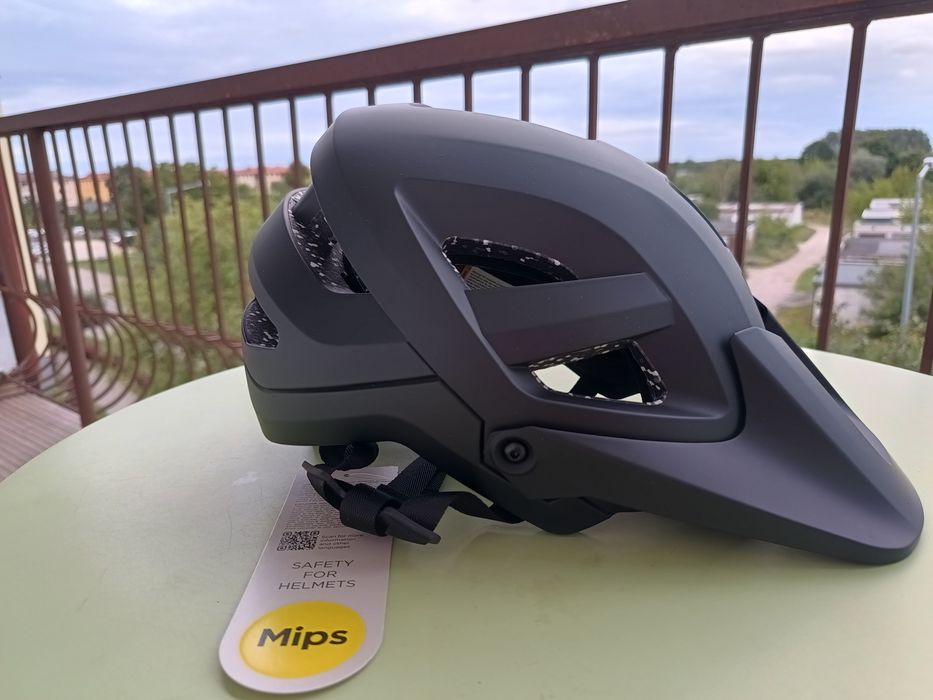 Kaski rowerowe z MIPS Cannondale