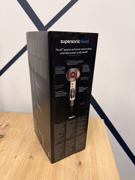 Suszarka do włosów Dyson Supersonic HD16 stylizacja i ochrona