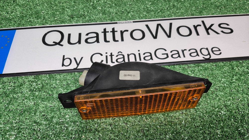 Pisca Frente BMW E30 Ref. 631.31386011 / 631.31380964R NOVO Original BMW