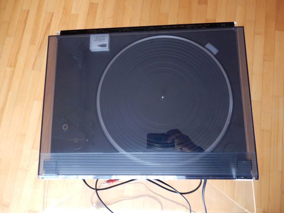 Gramofon JVC super stan.