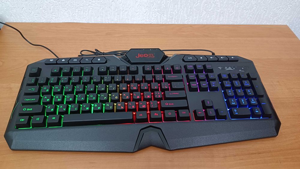 Новая Игровая клавиатура с подсветкой Мультимедиа Качественная Тихая ...