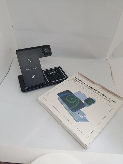Бездротова док-станція 3 в 1 для заряджання iPhone Apple watch Airpods