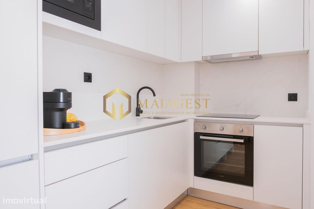 Apartamento T1+1 Totalmente Mobilado no Coração de Nogueira