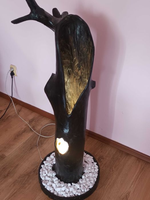 Lampa/rzeźba z pnia kasztanowca