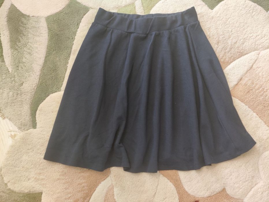 Одяг шкільний для дівчинки